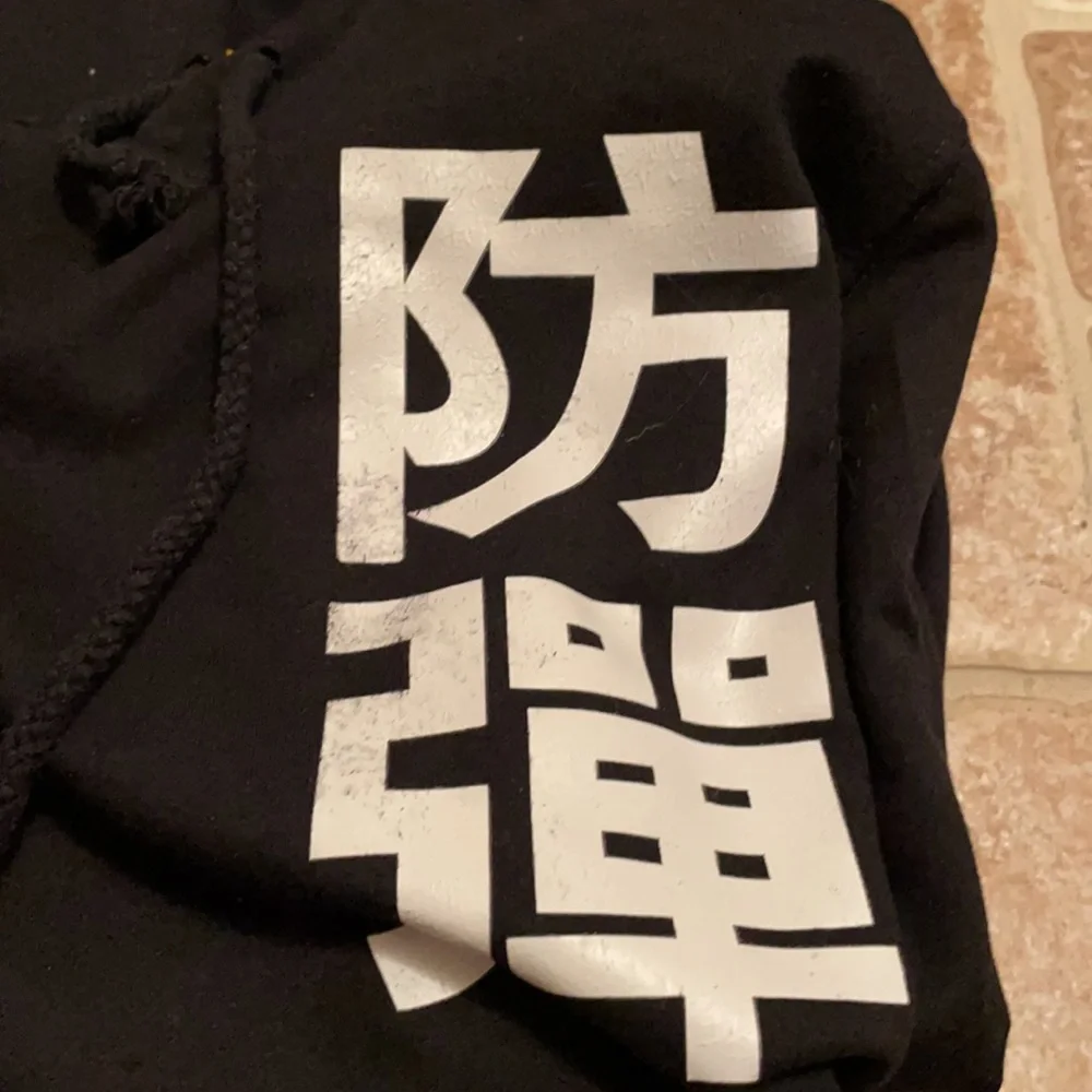 BTS korean singing group BTS black hoodie size small